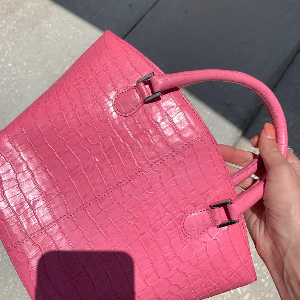 Croc Bag - Picture 1 of 8